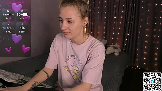 دردشة LivyyBossom الجنسية المباشرة