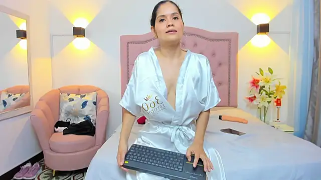 Paulynavera – Naživo XXX chat