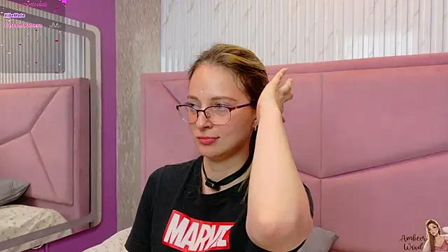 AmbeerWood_'s Live XXX Chat