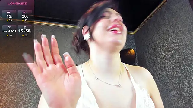 AlbaLimoryのライブXXXチャット