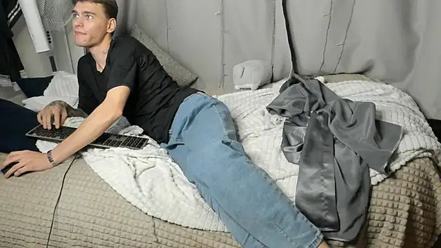 Chatroom XXX en direct de Shadow_blink