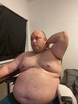 XXX chat uživo modela BigromeoXX
