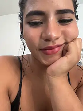 sofiaglase 即時 XXX 聊天