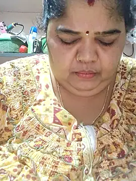 tamilthanushri 라이브 XXX 채팅