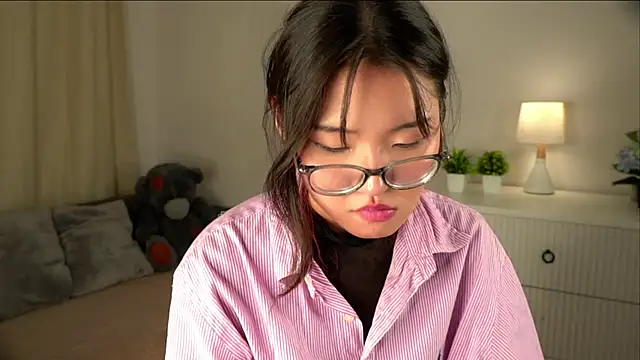 Chat +18 de NelleMihalko ao vivo