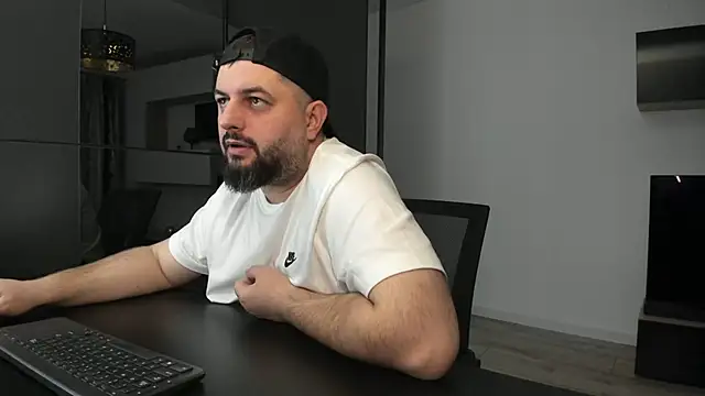 DravenPeak Live XXX-Chat