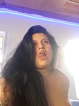 Andrea_secret_ Adlı Modelin Canlı XXX Sohbeti