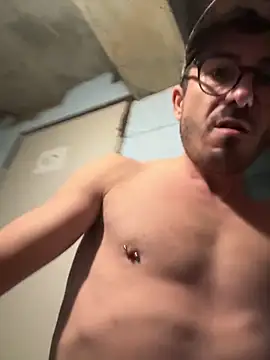 DaMiAn_FF_ Live XXX Chat