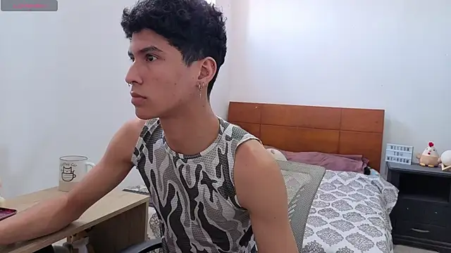 LuClawthorne_ Live XXX Chat