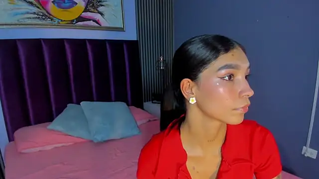 Онлайн чат XXX LauraAristizabal