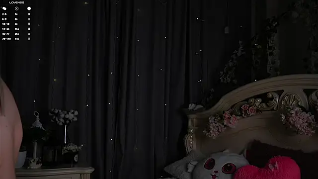 Živý XXX chat EdlinAlliston