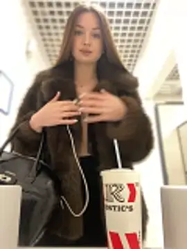 KrisMagnoly's Live XXX Chat