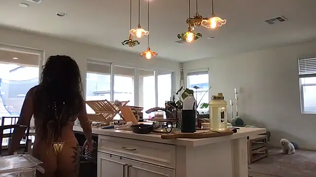 maciixbby Show in webcam