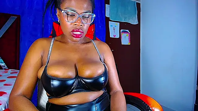 DanisaBrown 라이브 XXX 채팅