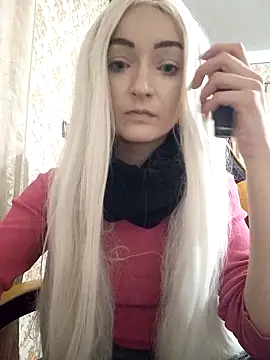 Онлайн чат XXX LaDaini