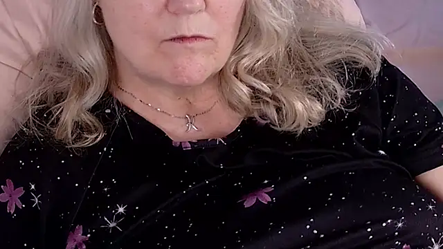 Kaitlyn_Winters: онлайн-секс-чат