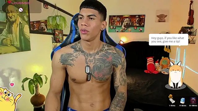 Pokazy przed kamerką – Damian_latinxxx