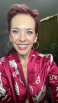 RubyLynne live XXX chat