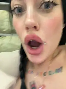 Melissa_crazyのライブXXXチャット