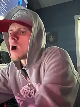 Pokazy przed kamerką – traejddd