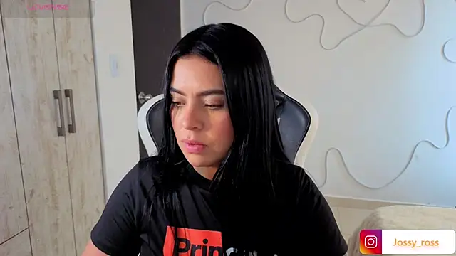 Victoryyy_ Chat XXX in diretta