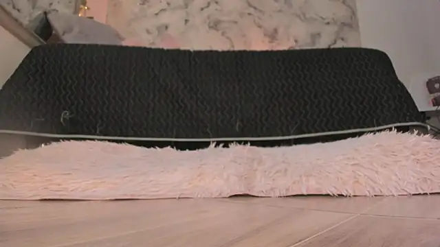 Bella_desi_ Chat XXX in diretta