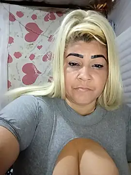 BonniAdamsのライブXXXチャッ  ト