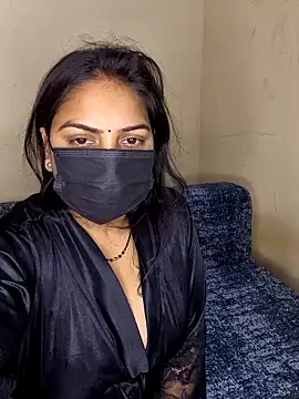 Uff_Janvi Adlı Modelin Canlı XXX Sohbeti