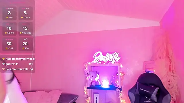 Živý XXX chat Julieth_Caandy