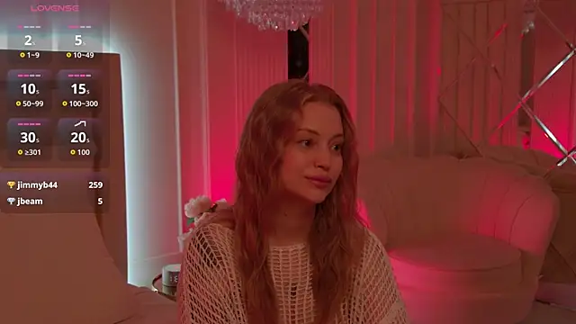 MollyHilton Live XXX-Chat