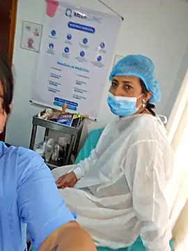 Chat XXX en directo de JustSamantha_