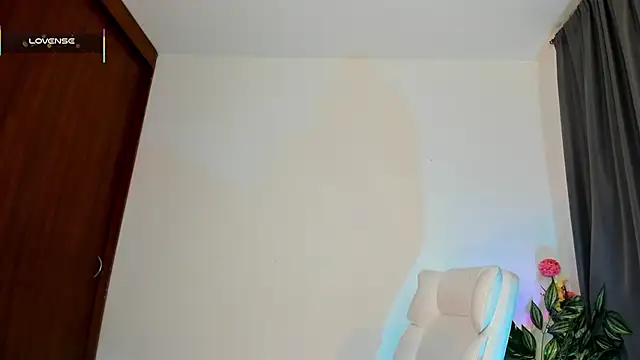 Silvanna-Moree Webcam-Show