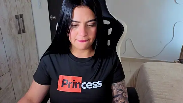 Victoryyy_: απευθείας συνομιλία ΧΧΧ