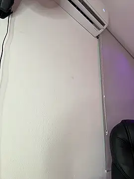 Mia_Becket_'s Live XXX Chat