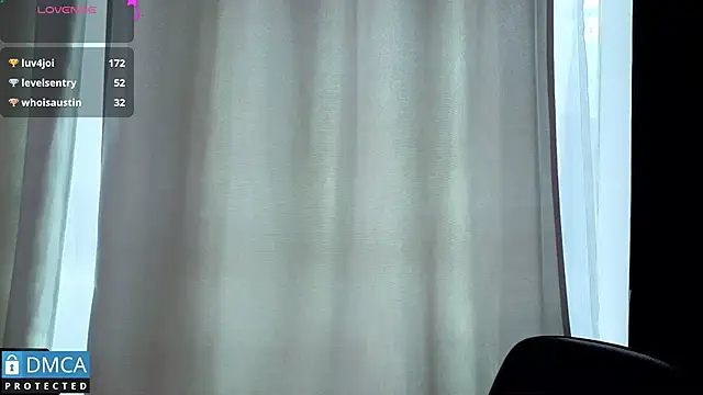 nena_cupcake_ 现场XXX聊天