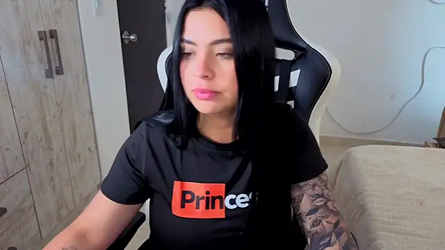 Czat XXX na żywo – Victoryyy_