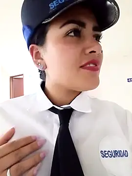 MAYE__13 在線直播表演