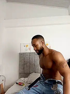 Chat XXX ao vivo de Dante_Knox