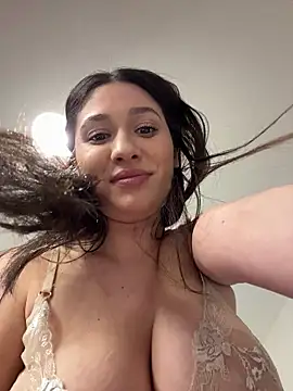 IrisBlues 现场XXX聊天