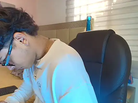 mathias_oberlin: απευθείας συνομιλία ΧΧΧ