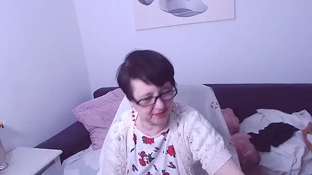 ChristaRose: онлайн-секс-чат