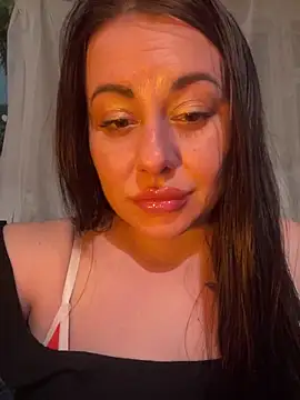 DaisyStreet's Live XXX Chat