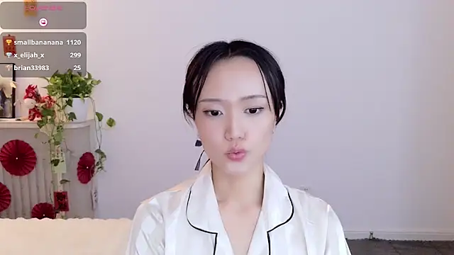 Nitamade79's Live XXX Chat