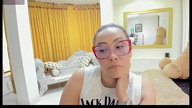 gaby_trent Adlı Modelin Canlı XXX Sohbeti