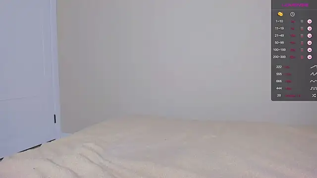 XXX chat uživo modela mayWaya