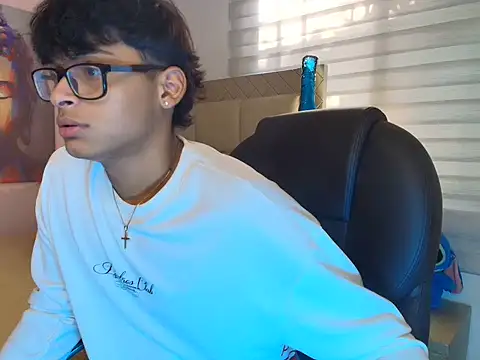 Czat XXX na żywo – mathias_oberlin