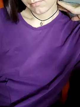 XXX chat uživo modela Aashikalaa