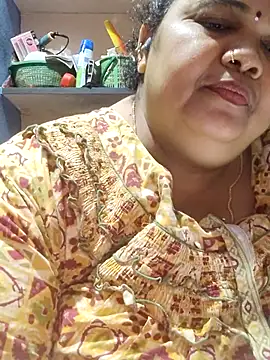 tamilthanushri: онлайн-секс-чат