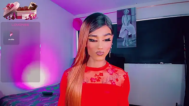 Kendall_hornyy – Kamerová šou