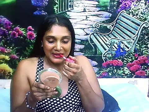 Živý XXX chat IndianSexyLady20